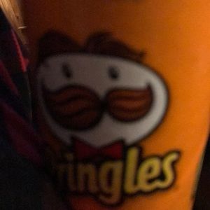 Meet your Posher, Ofelia